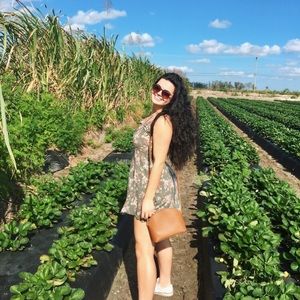 Meet your Posher, Emma